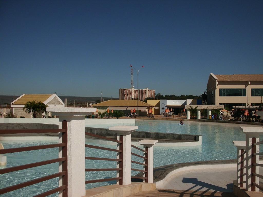 Lacqua Diroma Apartment Caldas Novas Exterior photo